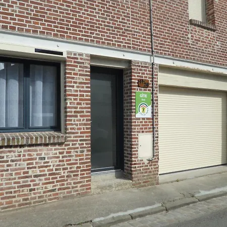 Les Hirondelles * Crevecoeur-le-Grand